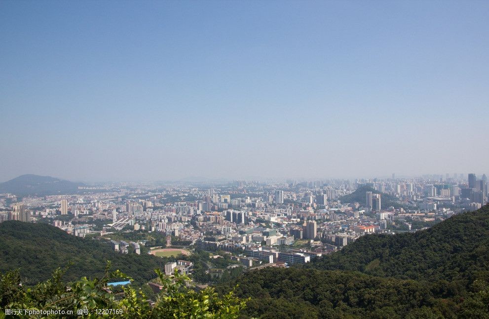 关键词:广州白云山风景 广州 白云山 风景 青山 房屋建筑 城市景观