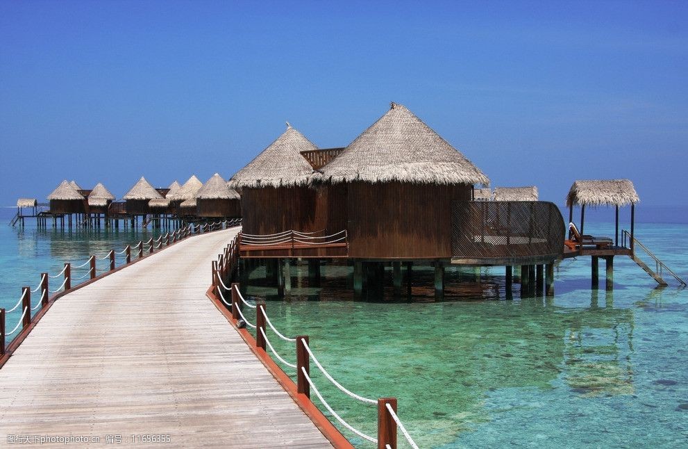 关键词:马尔代夫小屋 马尔代夫 海边 小屋 木屋 木桥 蓝天 碧海 海洋