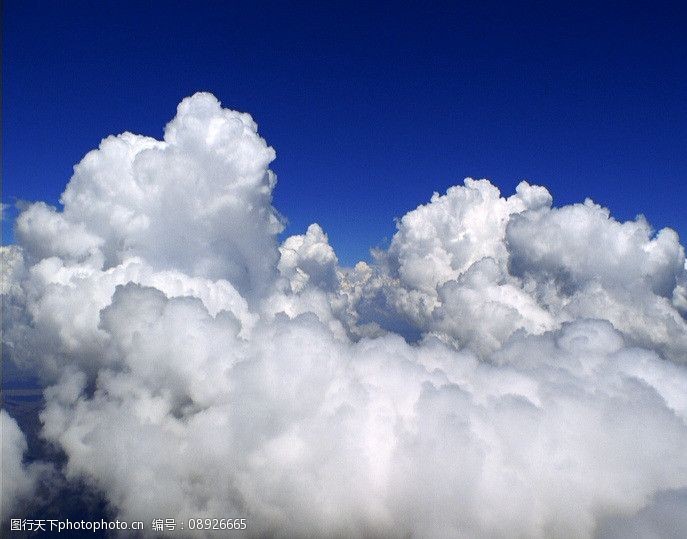 空中俯视地面云朵天空视频素材