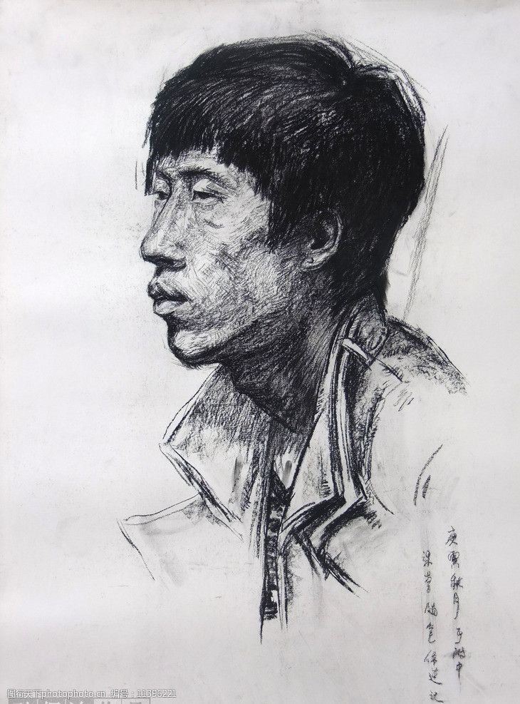 素描男青年图片
