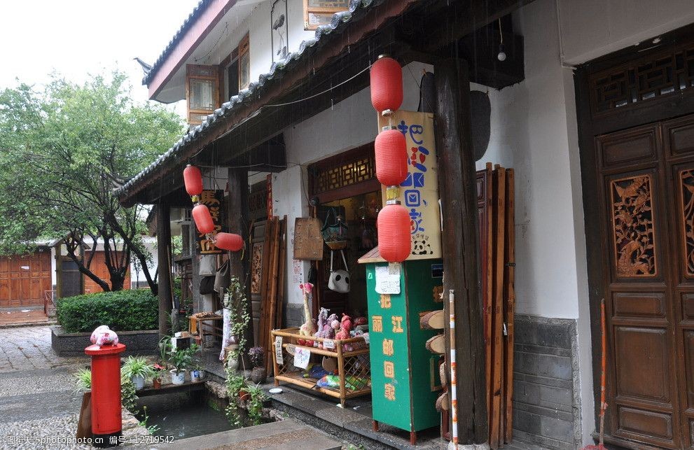 关键词:束河小店 束河 古镇 丽江 清雅 宁静 流水 绿树 古建筑 古风
