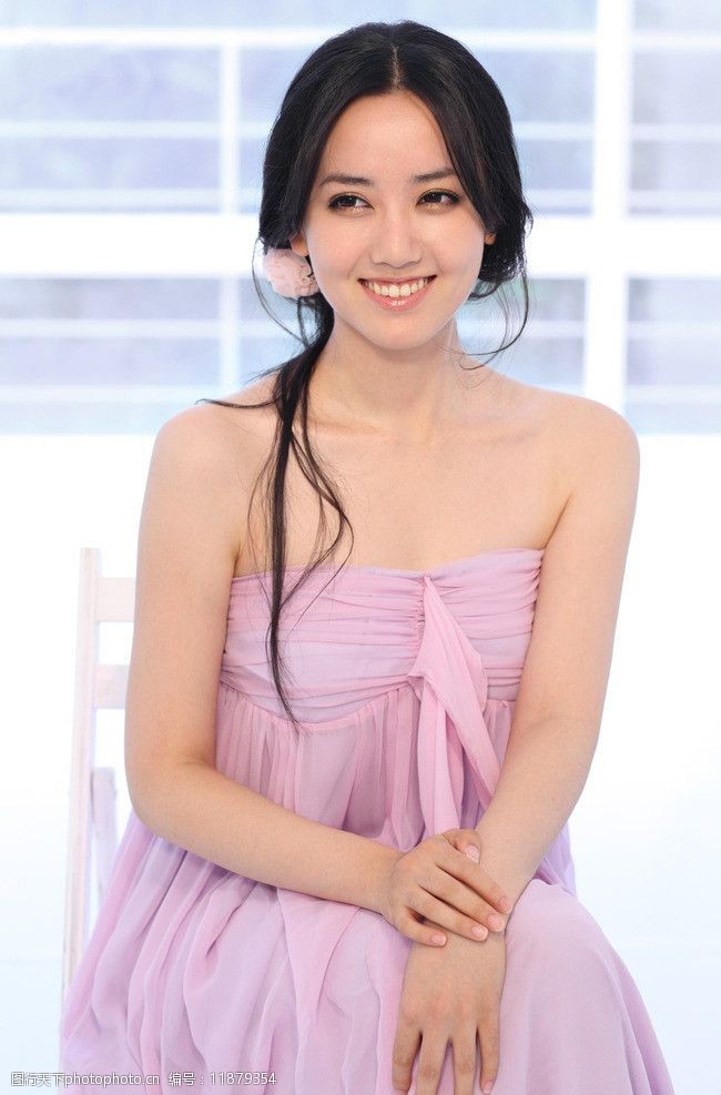 胡影怡图片