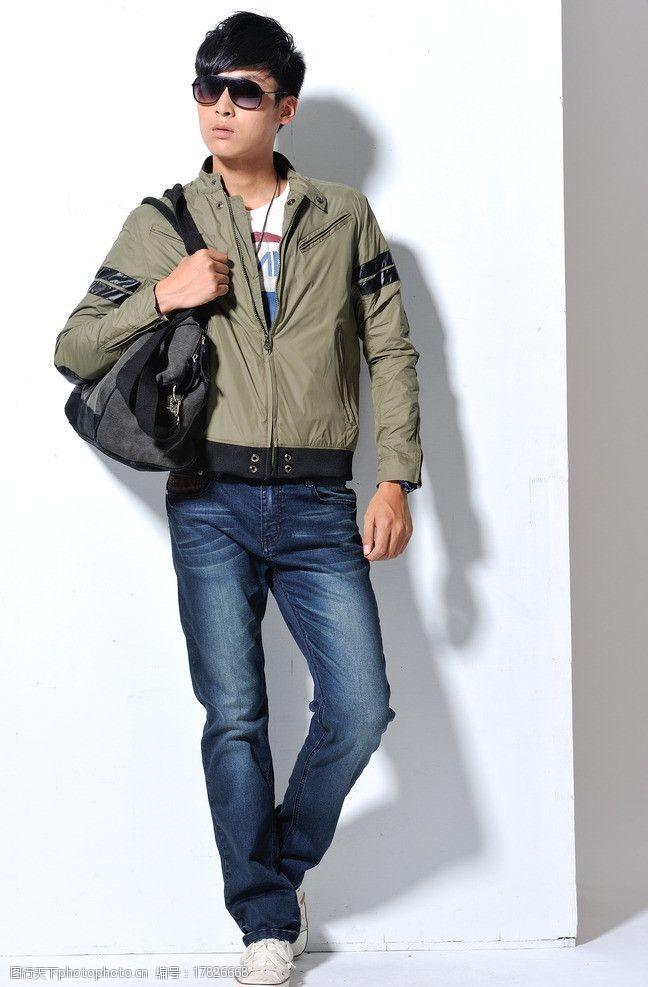 品牌男装海报型男人物图片