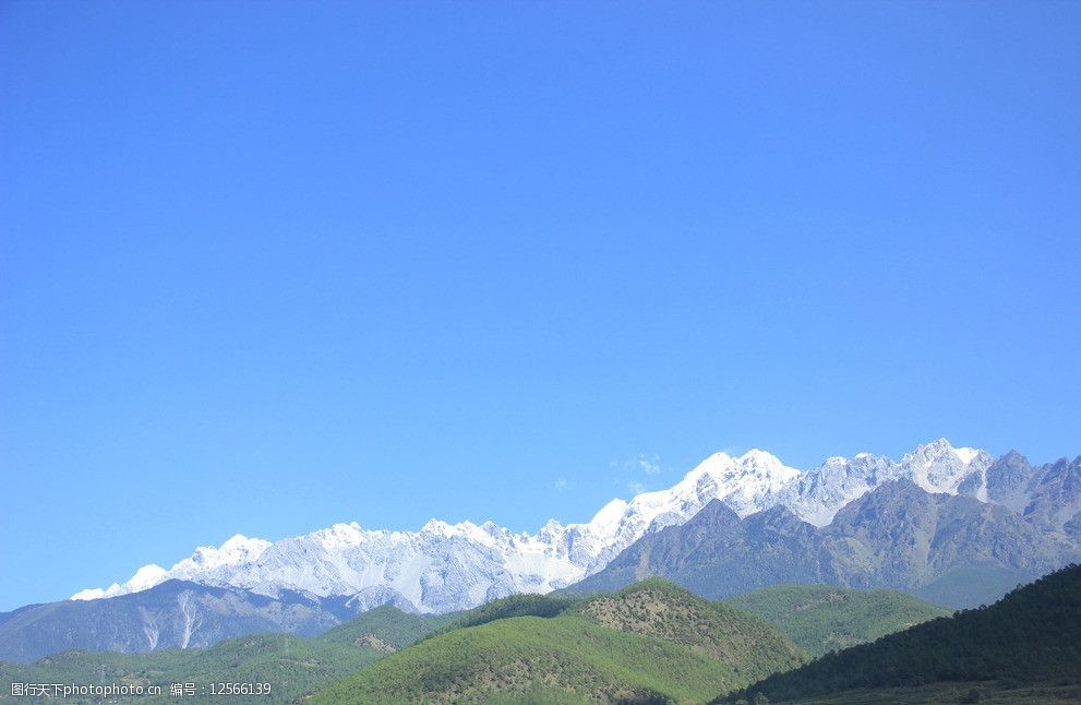 關鍵詞:雲南雪山風光 雲南 麗江 玉龍 雪山 風景 藍天 山川 國內旅遊