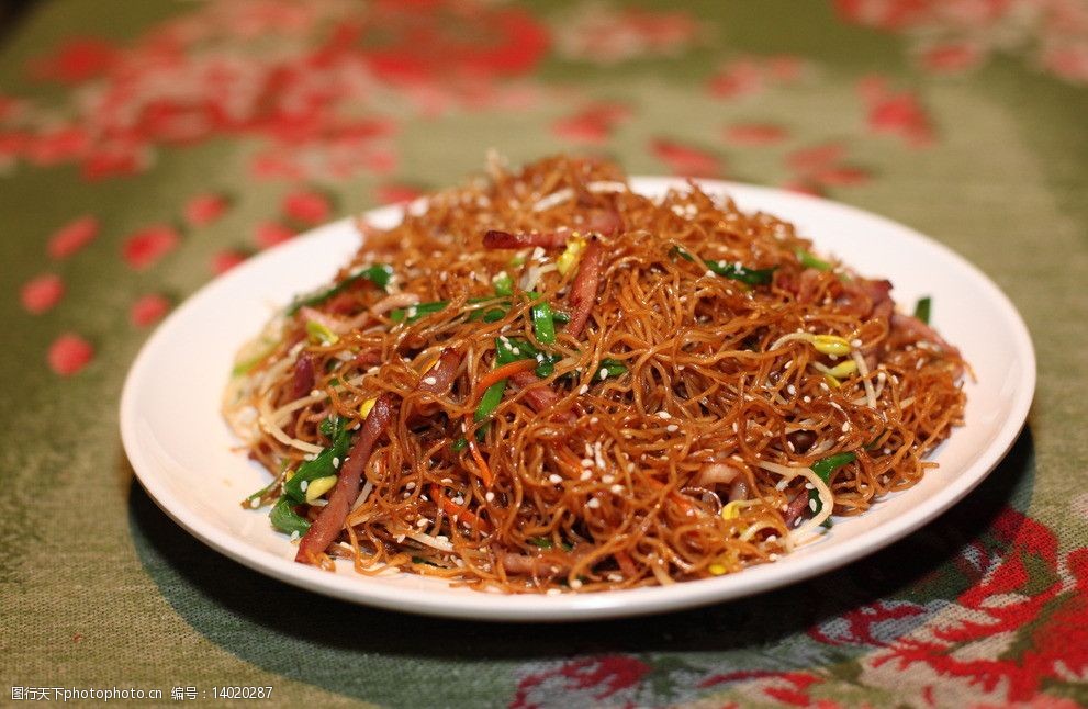 三丝烩煎面图片