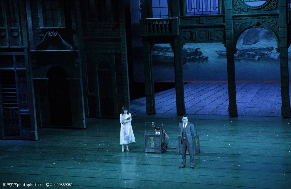 关键词:西关小姐 广州 艺术 人生 舞台 宣传 怀旧 古典 经典 历史