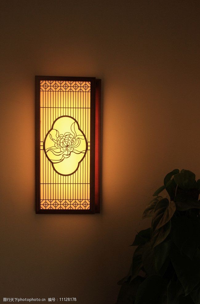 关键词:茶馆 灯光 茶室 古典 绿色 植物 茶文化 室内摄影 建筑园林