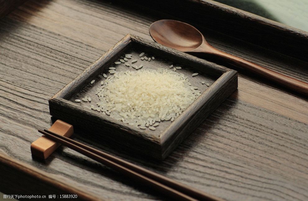 大米托盘摆设图片