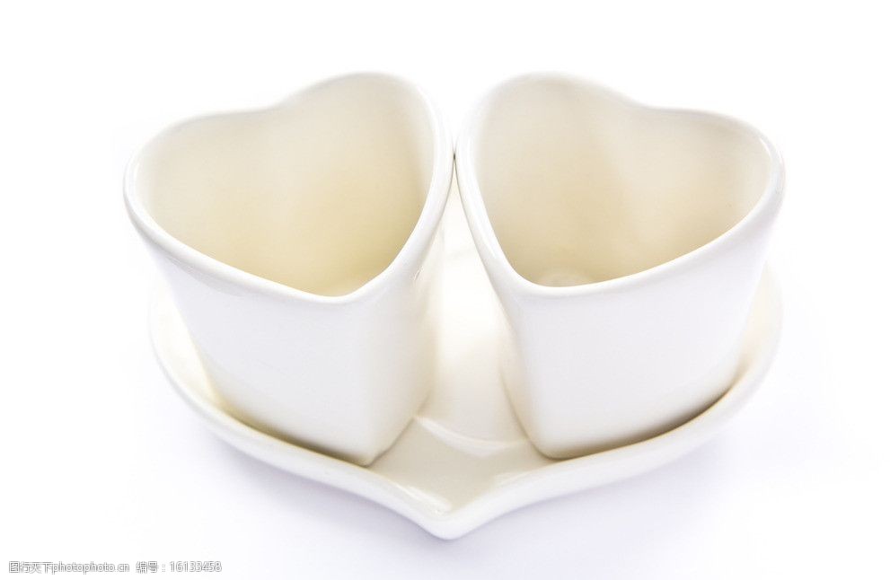 关键词:心形咖啡杯 水杯 情侣杯 心的形状 爱心 浪漫 餐具 餐具厨具