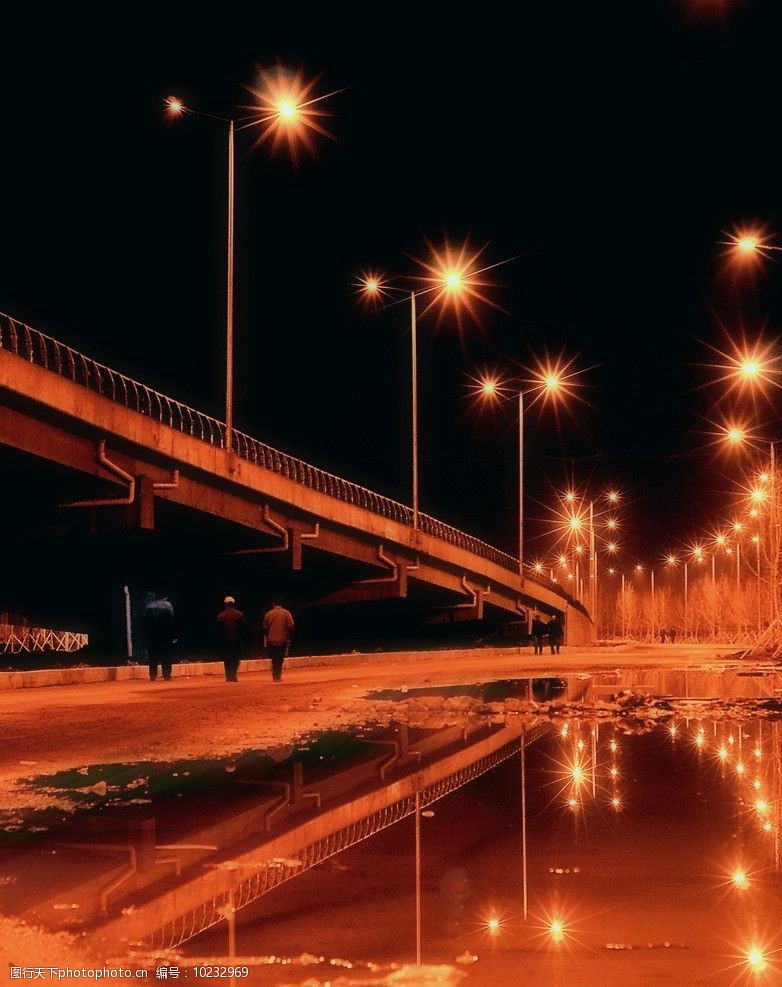 桥头夜色图片