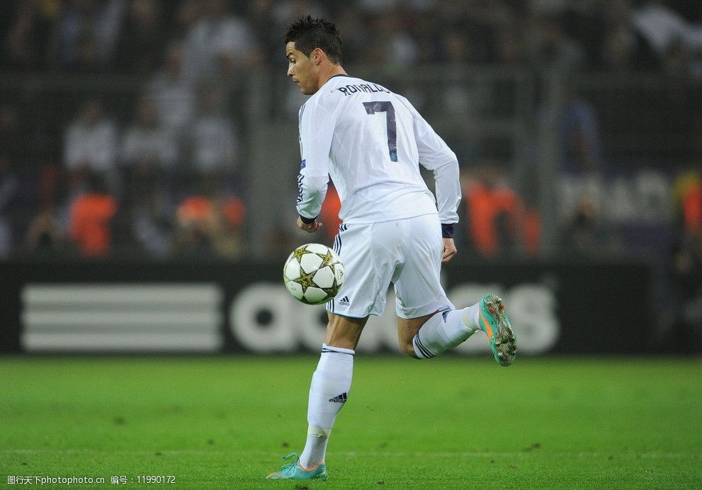 克里斯蒂亚诺罗纳尔多图片
