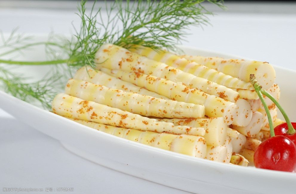 清酒鲜脆嫩笋尖图片