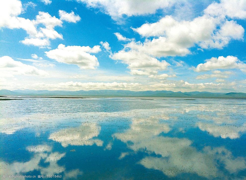 湖水蓝天图片