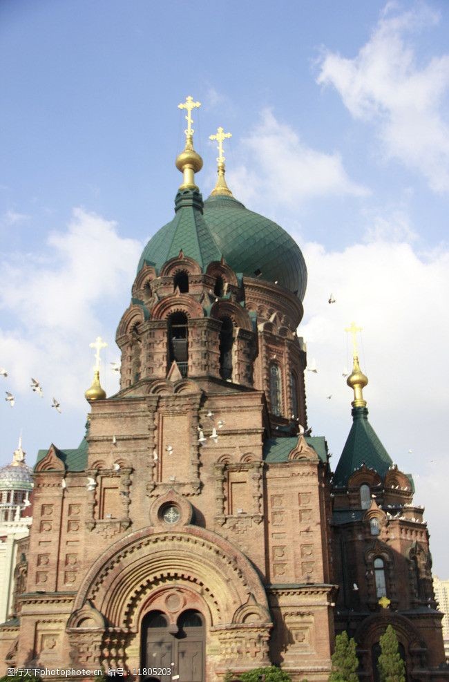 关键词:索菲亚 教堂 哈尔滨 建筑 俄式 俄式建筑 鸽子 建筑摄影 建筑