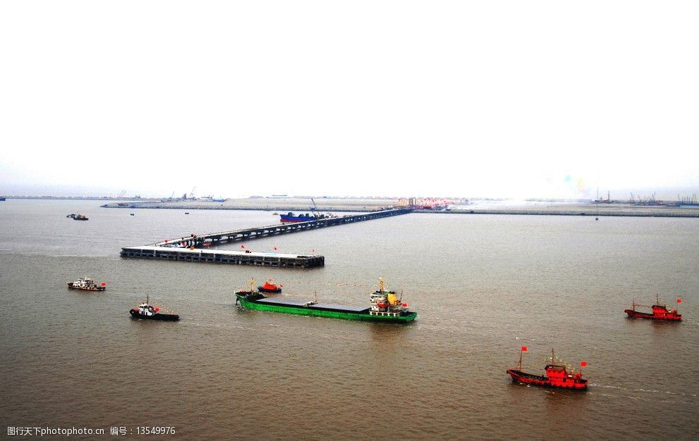 关键词:如东洋口港影像 如东 洋口港 渔港 码头 lng巨轮 停靠 洋口港