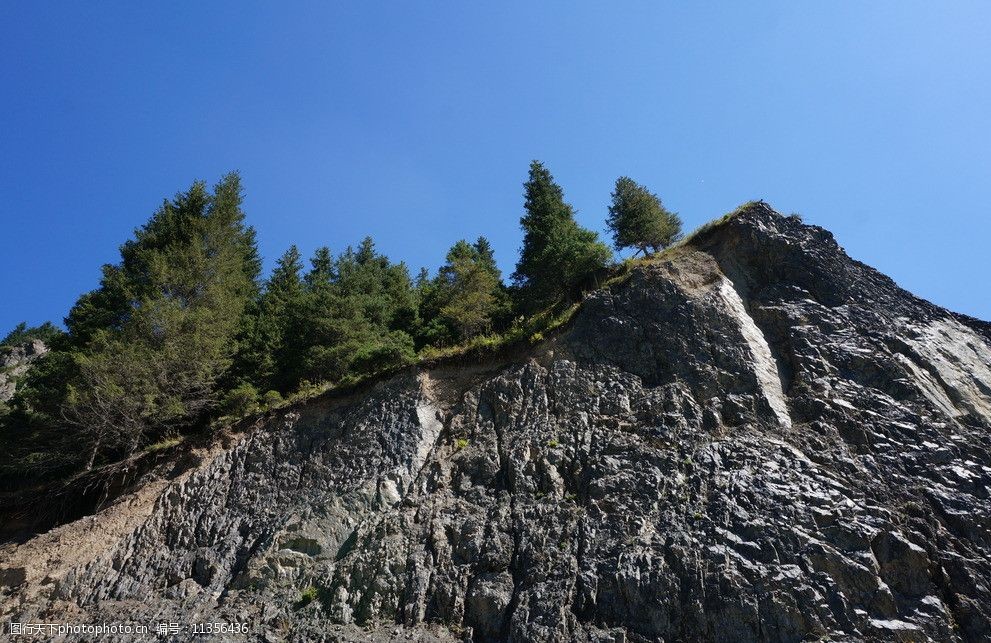 褶皱断块山图片